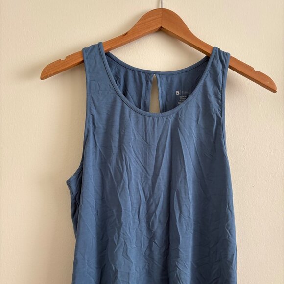 BuffBunny Collection Athletic Sleeveless Open Tie Back Tank Top Blue Size M - Picture 3 of 7